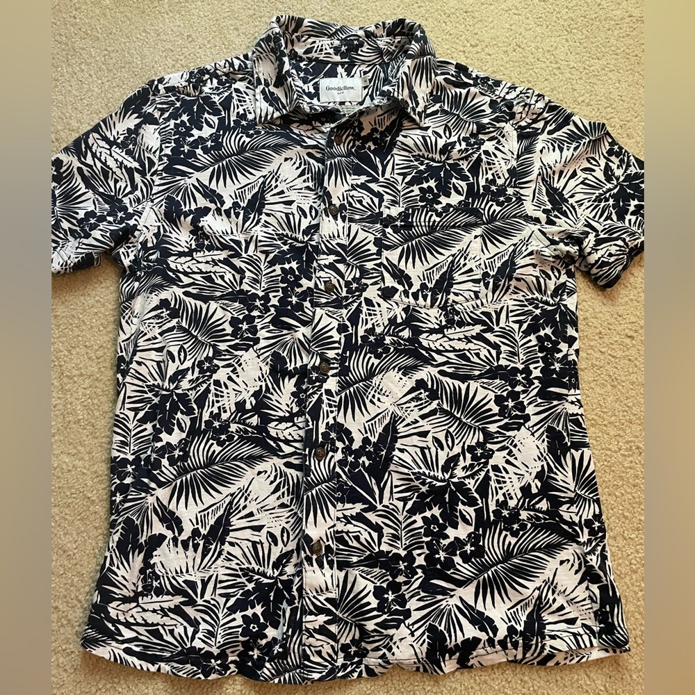 Goodfellow & Co Black and White Leaf Print Shirt